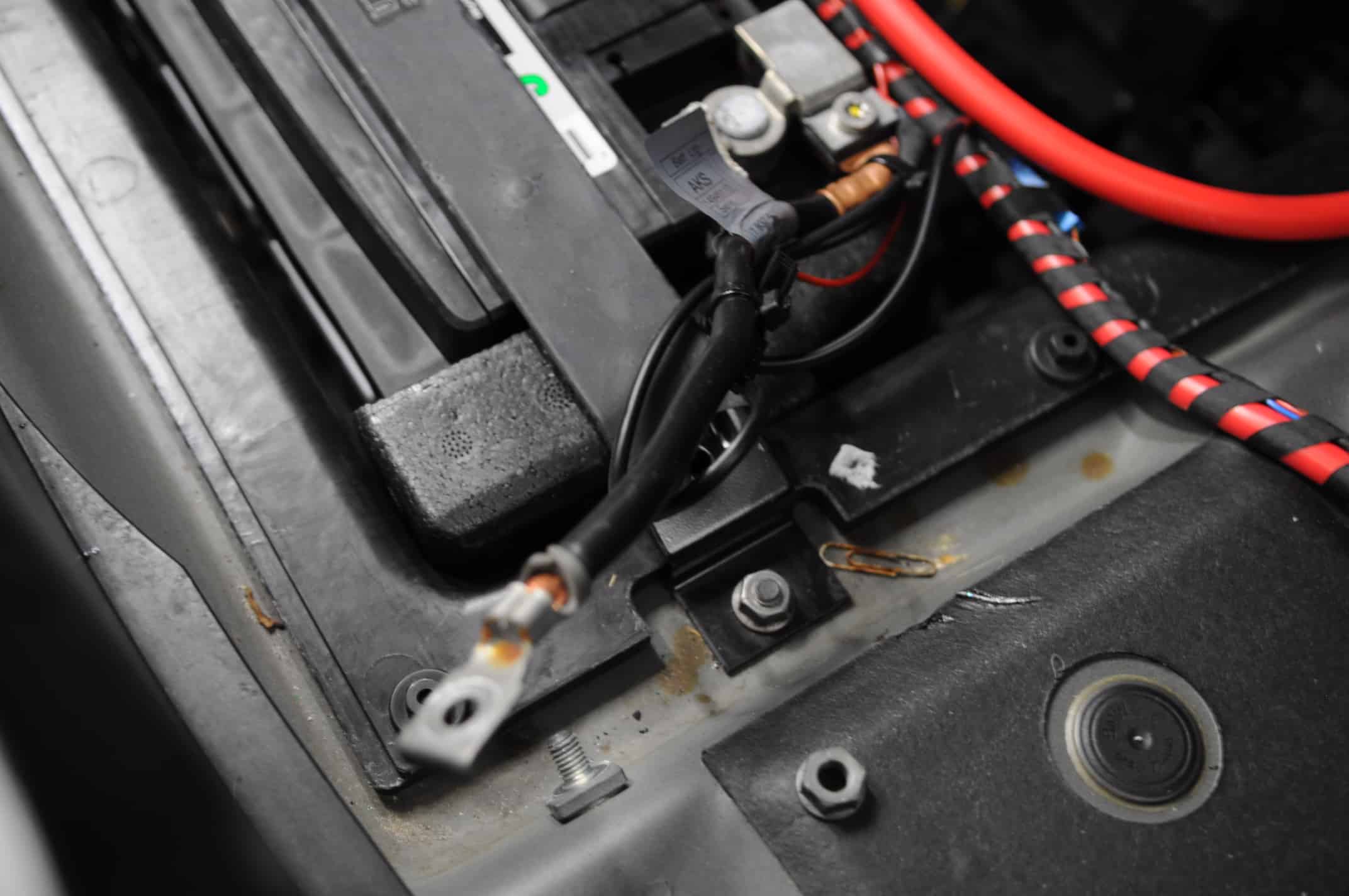 Bmw e34 dead battery