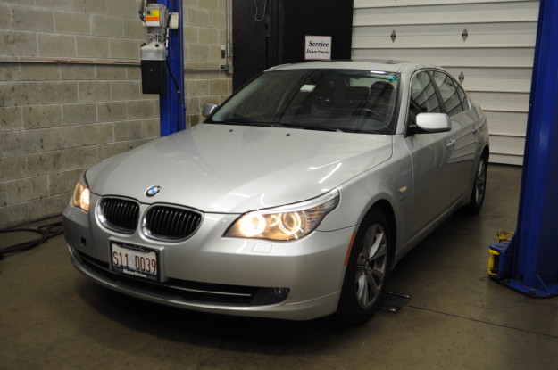 Bmw 525i white smoke from exhaust