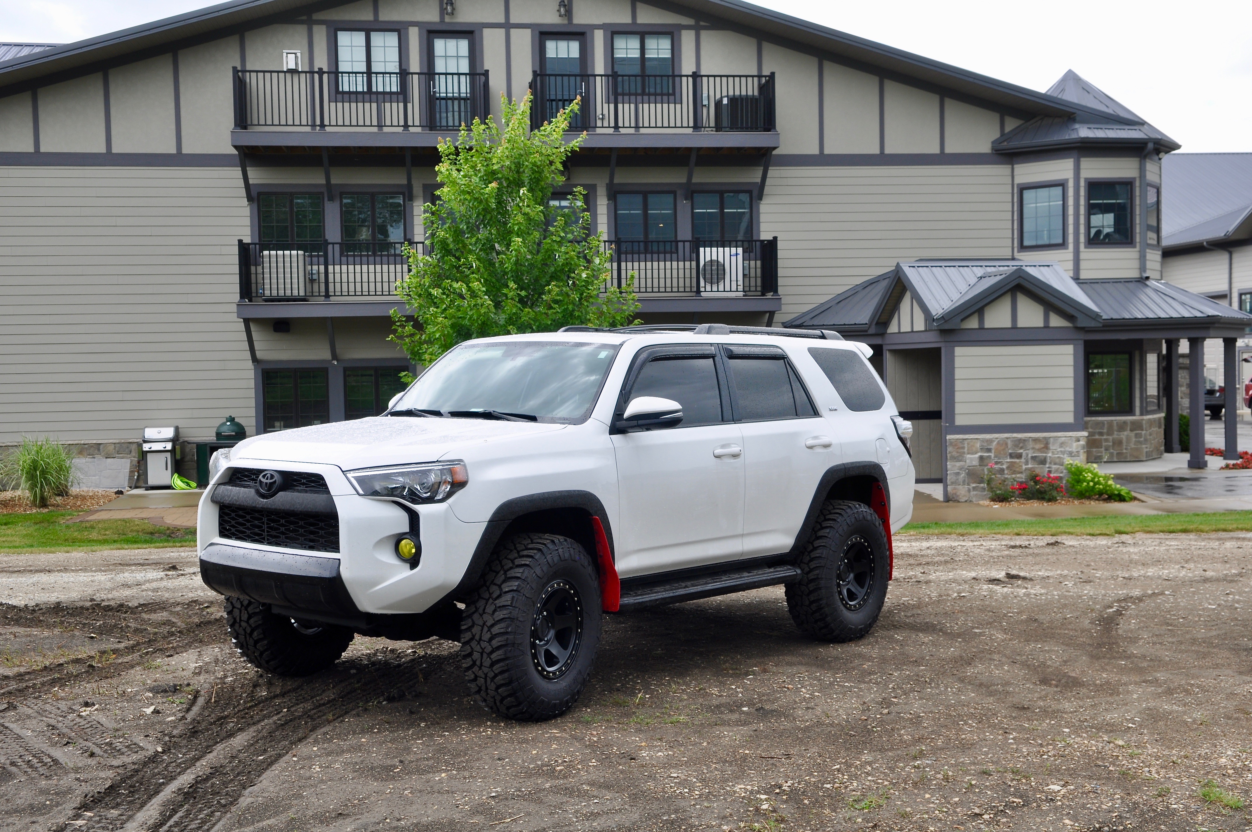 5th Gen 4runner 35 Inch Tire Installation Car Repair