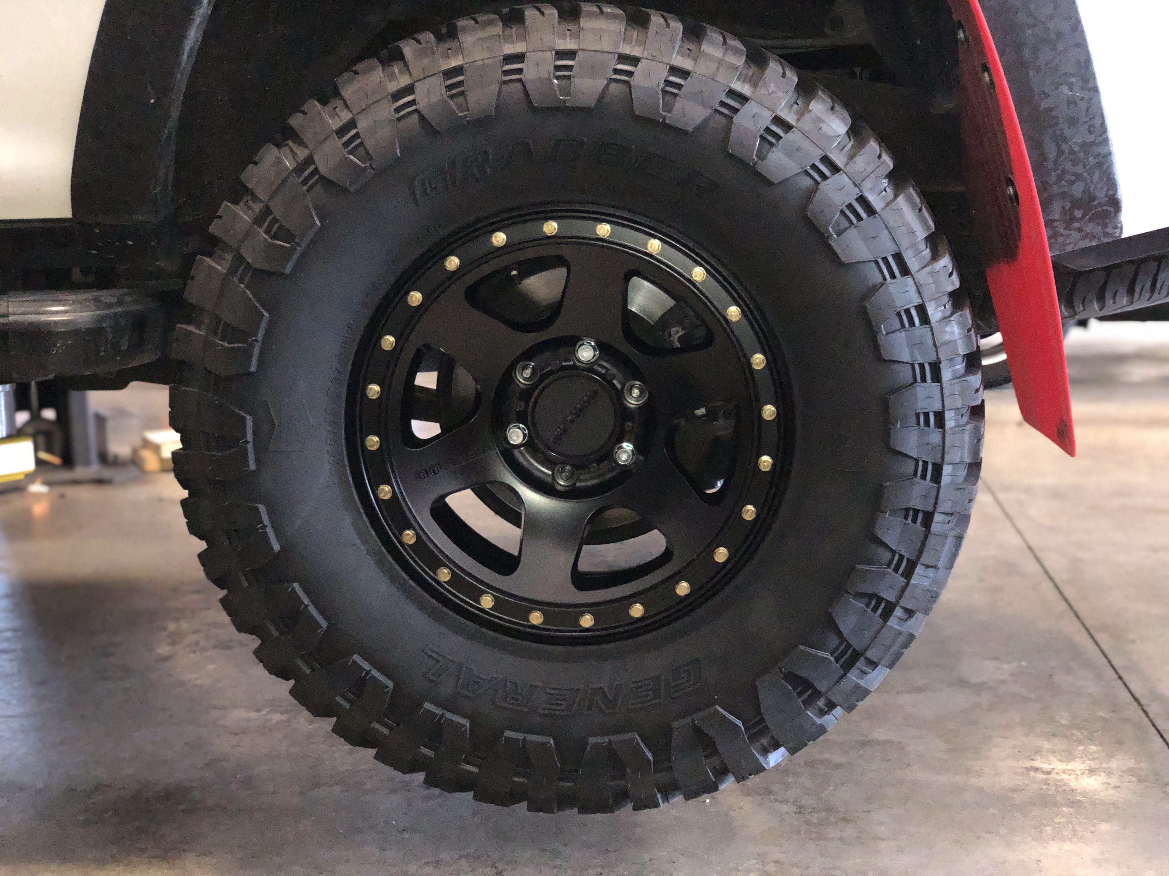 5th Gen 4runner 35 Inch Tire Installation Car Repair